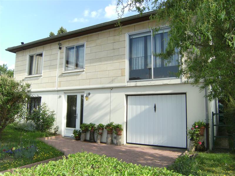 Façade 2.JPG